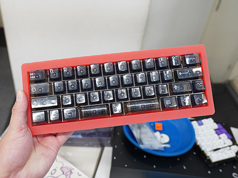 シリコンケース採用のキーボード自作キット「HIBI Design CHOPPER」が