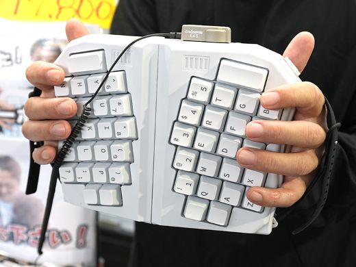 【極美品】dotBravo GrabShell グラブシェル ホワイト アコーディオンのように掴んで使う変態キーボード「GrabShell