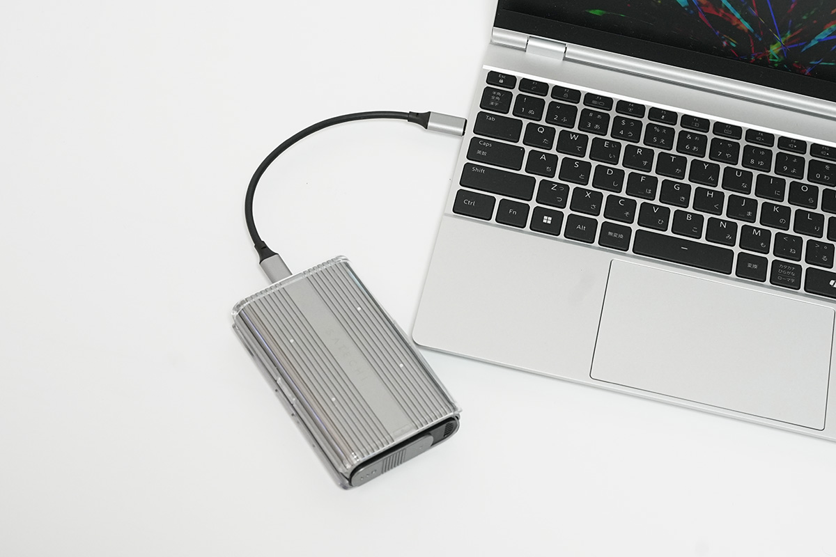USB 3.2 Gen2ポート接続