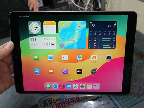 iPad Air 第3世代 WiFi+Cellular 256GB SIMフリー 第3世代iPad Air 256GBの国内版SIMフリーモデルが26,800円！中古品が