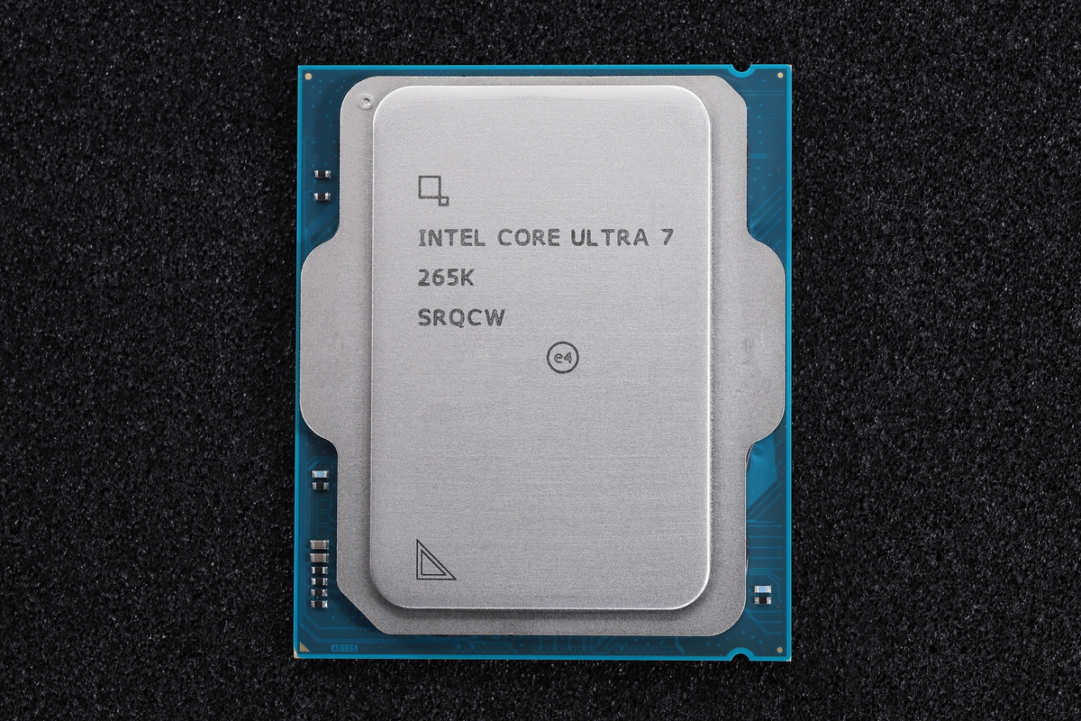 Intelの20コアCPU「Core Ultra 7 265K」