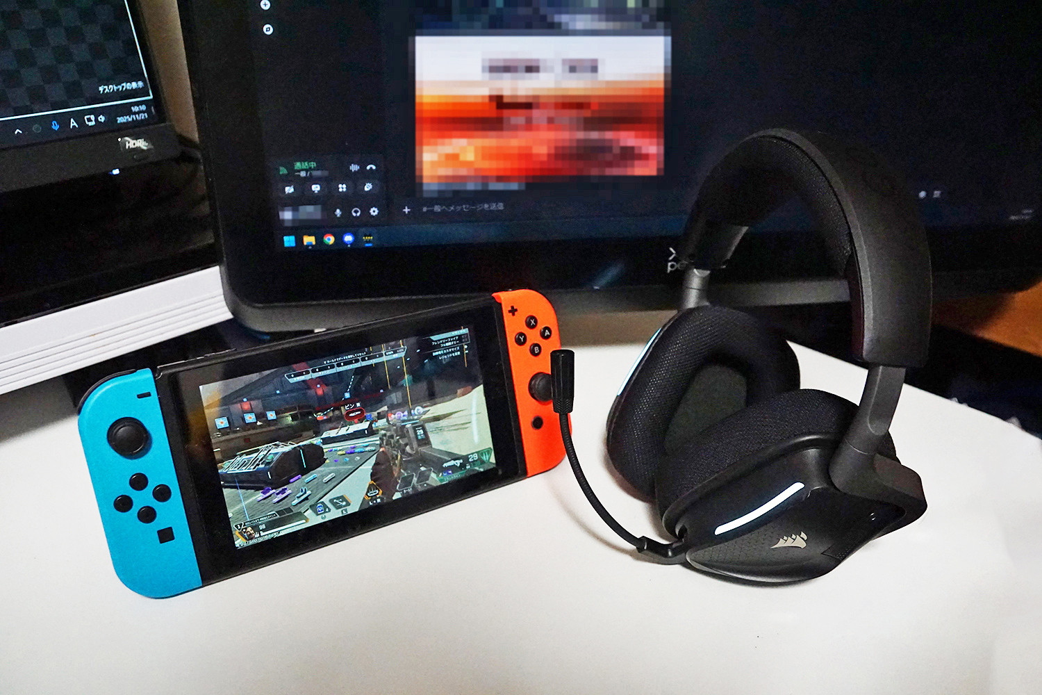 複雑な設定なども不要で、手軽にゲームの音声とDiscordのボイスチャットをミックスして楽しめた。Nintendo Switchの場合、USBレシーバーを接続するにはドックなどを使う必要があるので、携帯モードで遊ぶ際はBluetooth接続が良いかもしれない