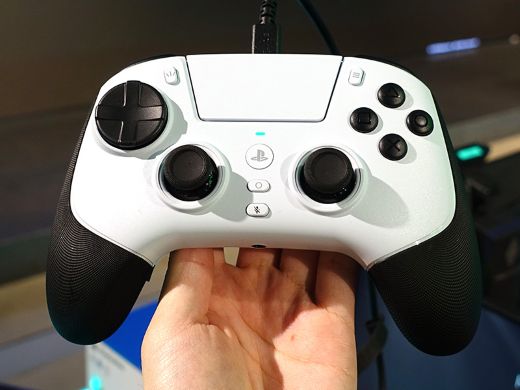 PS5対応のワイヤレスゲームパッド「Raiju V3 Pro」がRazerから - AKIBA