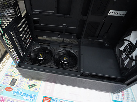 ANTEC FLUX 未使用 開封済み PCケース ミドルタワー ガラスパネル Amazon | ANTEC PCケース FLUX ホワイト バーチ材 強化ガラスパネルと