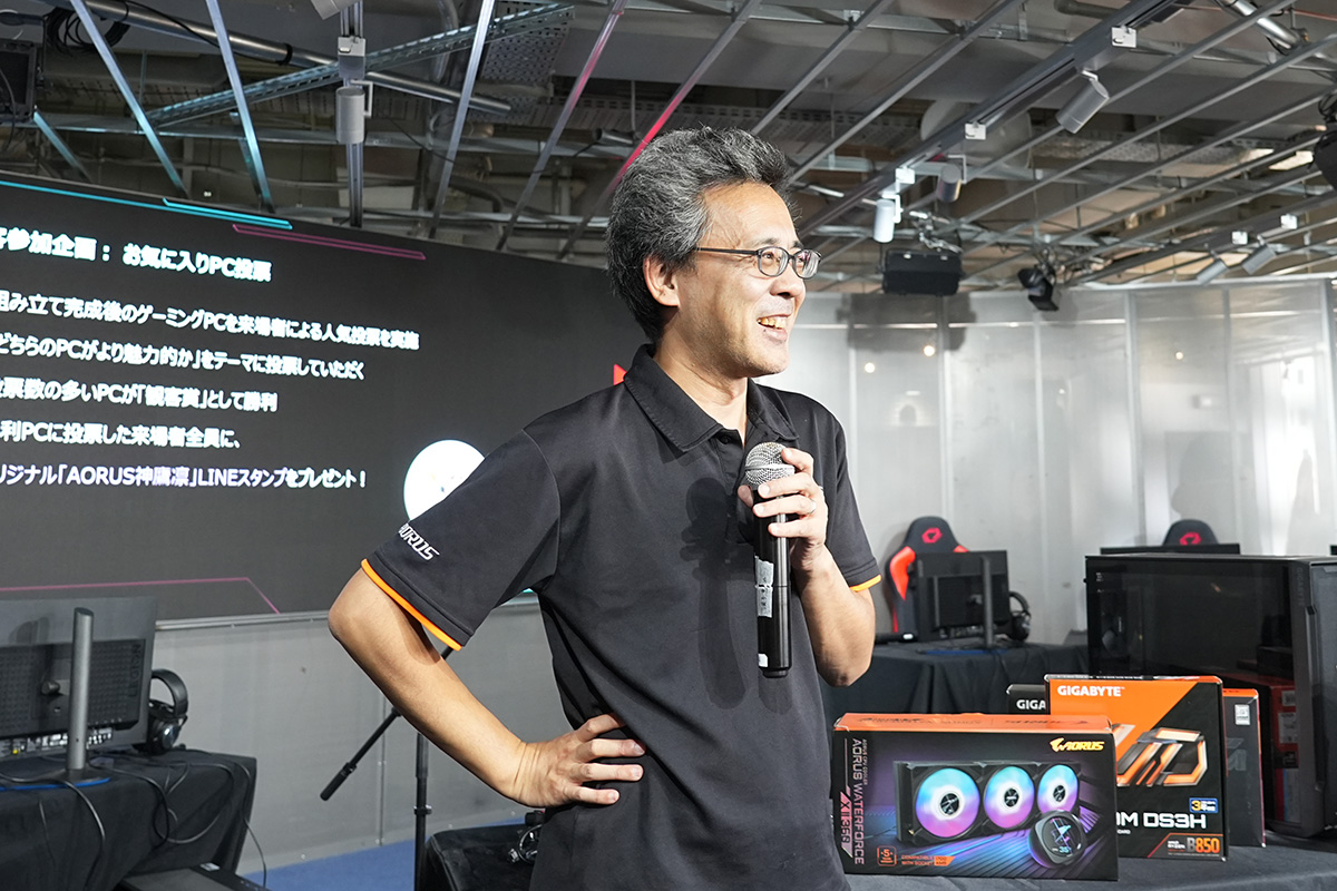 日本ギガバイト プロダクトリーダーの川村直裕氏から、PC組み立て手順の解説や、使用されているパーツの紹介も行われた