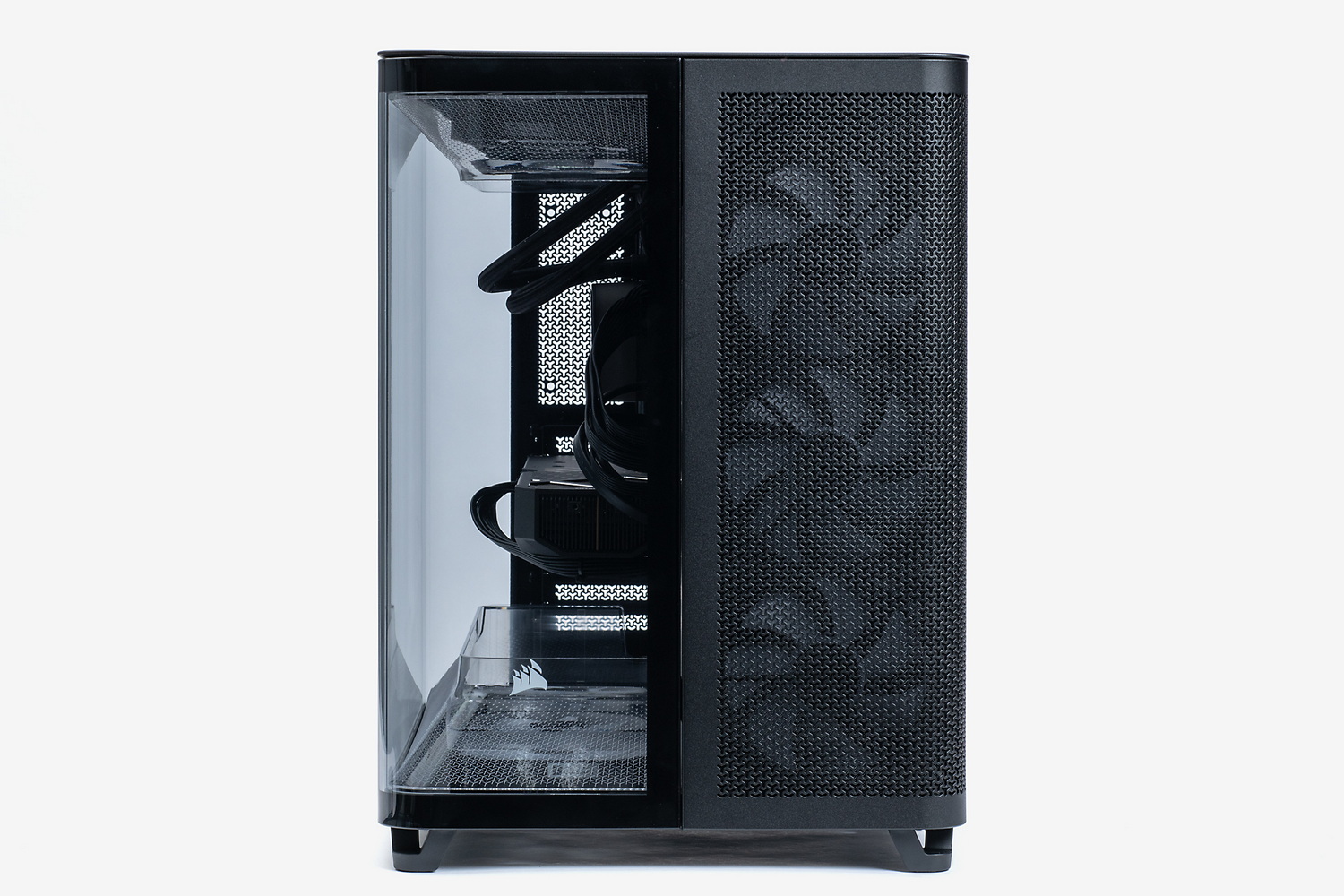 組み込み後の本体前面および背面