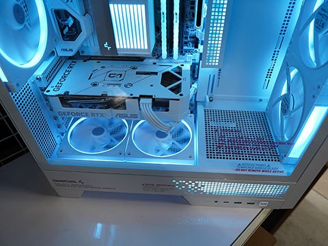 高冷却「ハイパースプリット構造」採用のPCケース「CL6600」「CL660