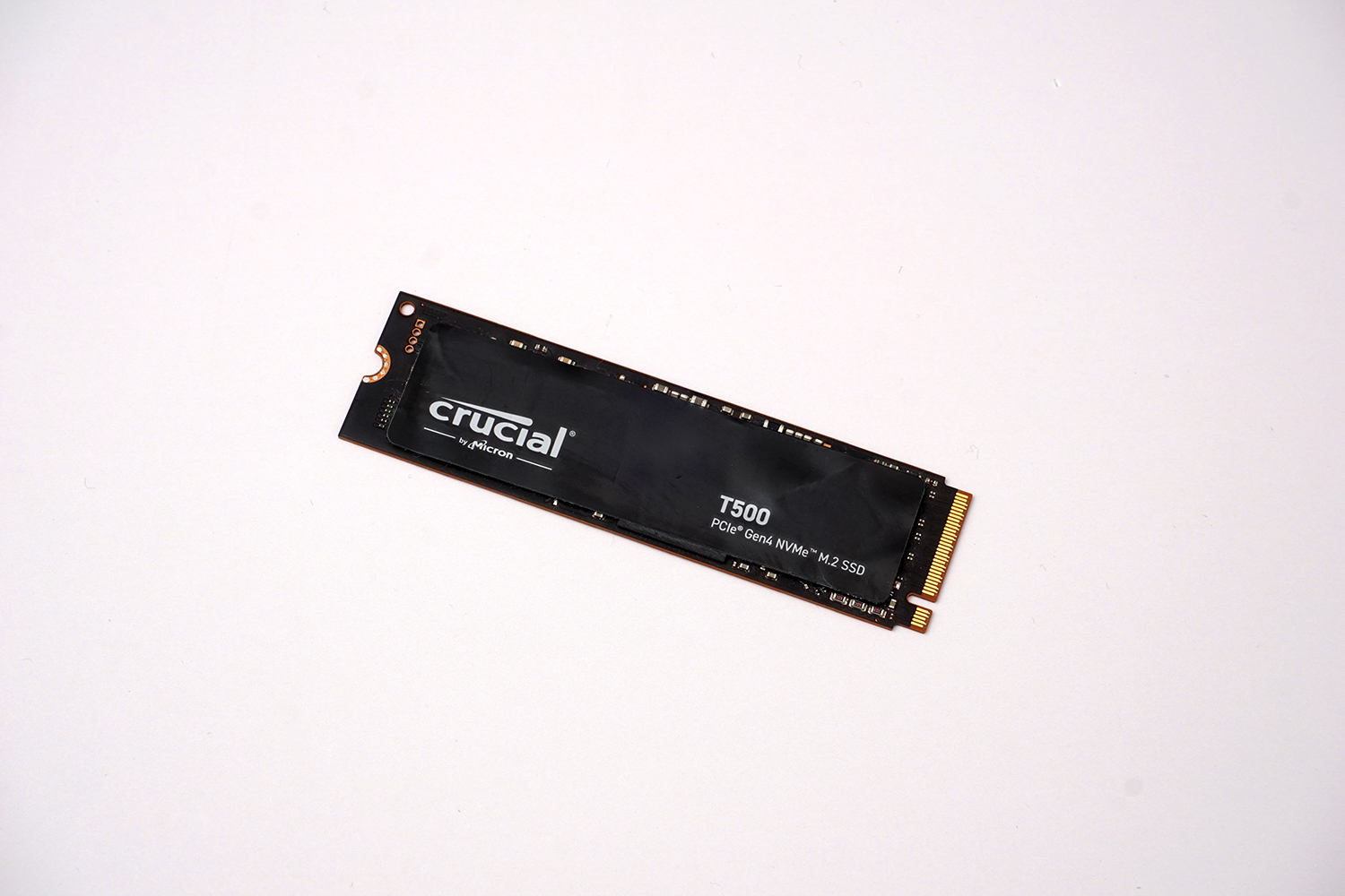 2台目はGen 4のハイエンドクラスとなるMicron Crucial T500の2TBモデル（CT2000T500SSD8）
