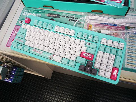 新品TUF Gaming初音ミクエディション/ASUS ゲーミングキーボード TUF Gaming × 初音ミク】ASUSがキーボードやマウスなど4製品のコラボ