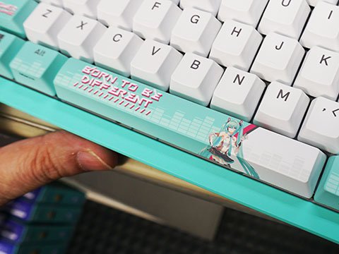 ASUS TUF Gaming×初音ミクコラボのゲーミングデバイス4製品が再入荷