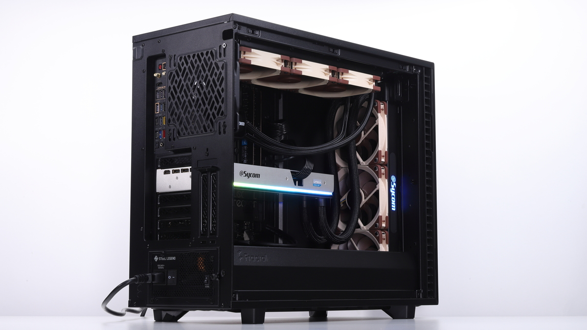 サイコムのハイエンドワークステーション「Lepton Hydro Extreme WSX870A」