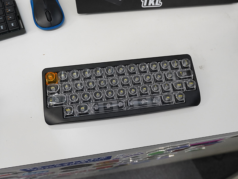 【組み立て済み】自作キーボード AGAR Agar