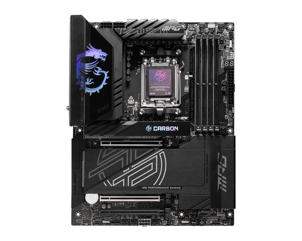 「MPG X870E CARBON WIFI」<br>18+2+1フェーズ110A SPSという大規模な電源回路を備えるX870Eマザー。伝統のカーボンブラックを採用し、USB 40Gbps、Wi-Fi 7など最新規格もしっかりと取り入れたハイエンドマザーだ。M.2スロットは4基