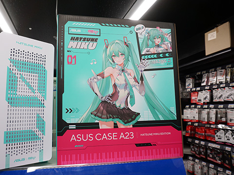 【国内未発売・新品】初音ミク コラボPCケース ASUS A23 mATX ASUS、初音ミクコラボPCケースを発売！『ASUS A23 Hatsune Miku