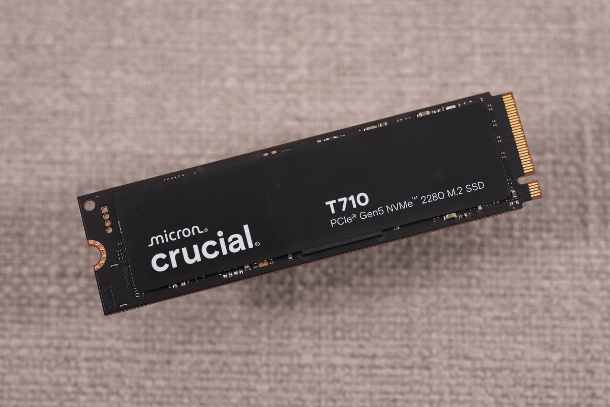 CrucialのPCIe 5.0 SSD「T710」の2TBモデル