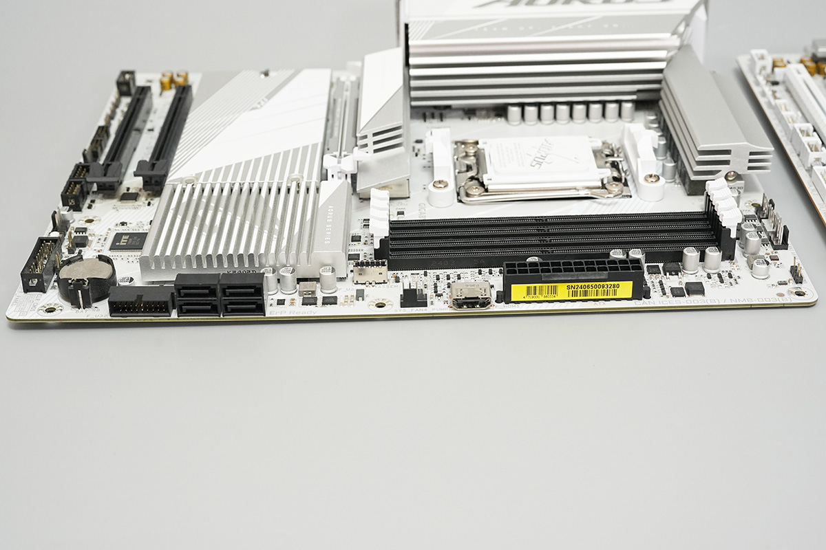 (旧)B650E AORUS ELITE X AX ICE