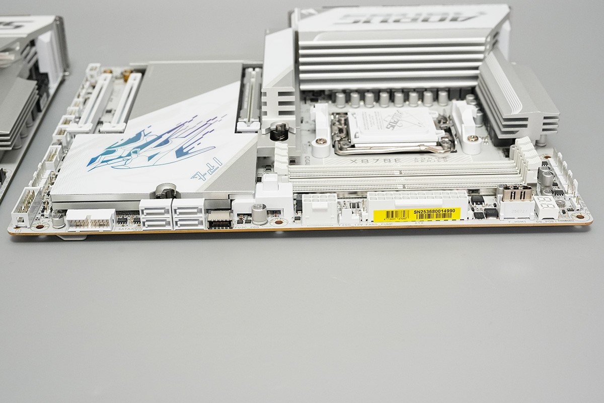 (新)X870E AORUS PRO X3D ICE