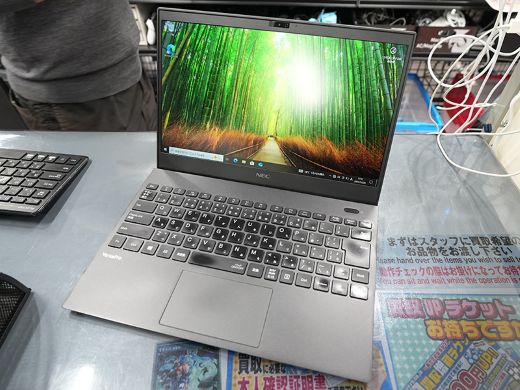 【メモリ16GB】NEC 超軽量・薄型i7ハイエンドノート UltraLite 第10世代Core i7やメモリ16GB搭載のNEC製13.3インチ軽量ノートが42,026
