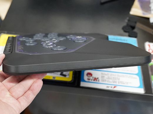 HJK HITPADレバーレスコントローラ 18ボタンレイアウトのレバーレスアケコン「HJK HITPAD」 - AKIBA PC