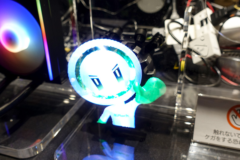 ホログラムLED