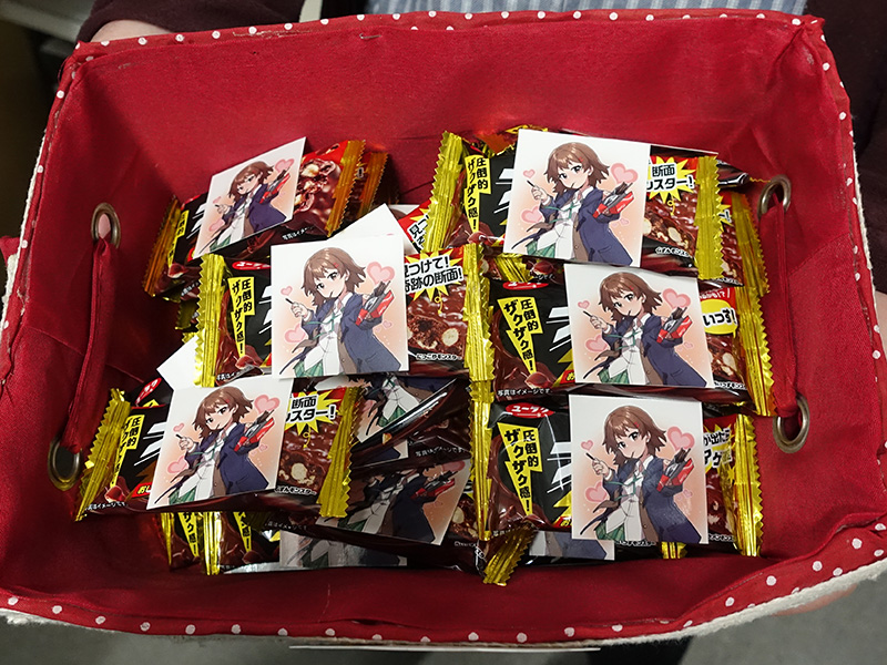 プロ生ちゃんのステッカーが付いたチョコが無料配布中