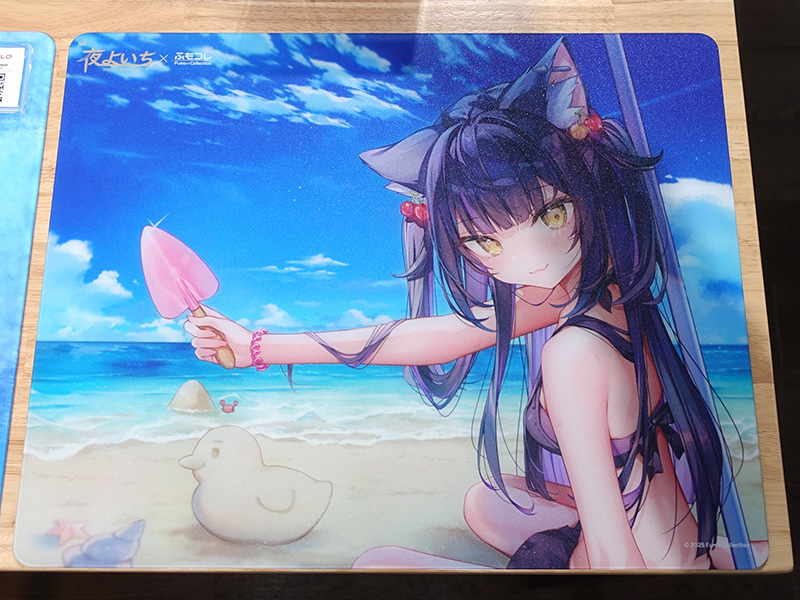 <a href="https://akiba-pc.watch.impress.co.jp/docs/news/news/2015733.html" class="deliver_inner_content i">獣耳の女性キャラが描かれた「ふもコレSeasons × 夜よいち Dream Gamer ガラスマウスパッド 25夏」</a>
