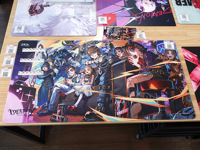 <a href="https://akiba-pc.watch.impress.co.jp/docs/news/news/2036176.html" class="deliver_inner_content i">『IdentityV 第五人格』コラボのゲーミングマウスパッド</a>