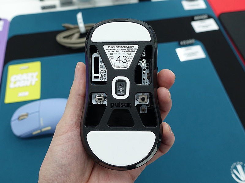 X2N CrazyLight Medium Gaming Mouse Jet Black