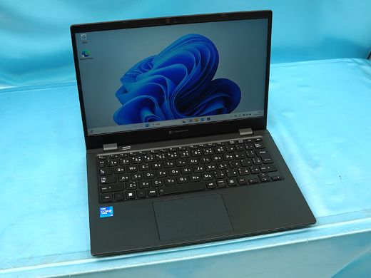 第11世代Core/16GBメモリ搭載の13.3インチノート「dynabook G83/HU」が