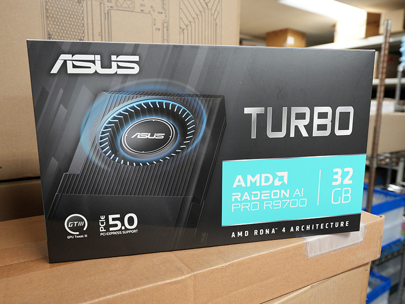 「TURBO Radeon AI PRO R9700（TURBO-AI-PRO-R9700-32G）」