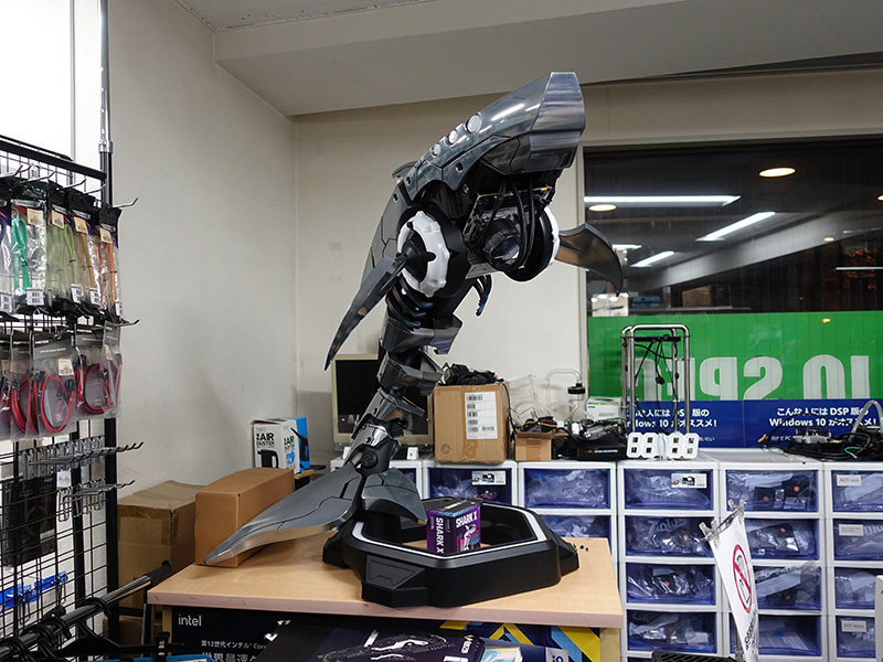 「【OLIOSPECオリジナル】 Cooler Master Shark X メタルミラー塗装シャーク」