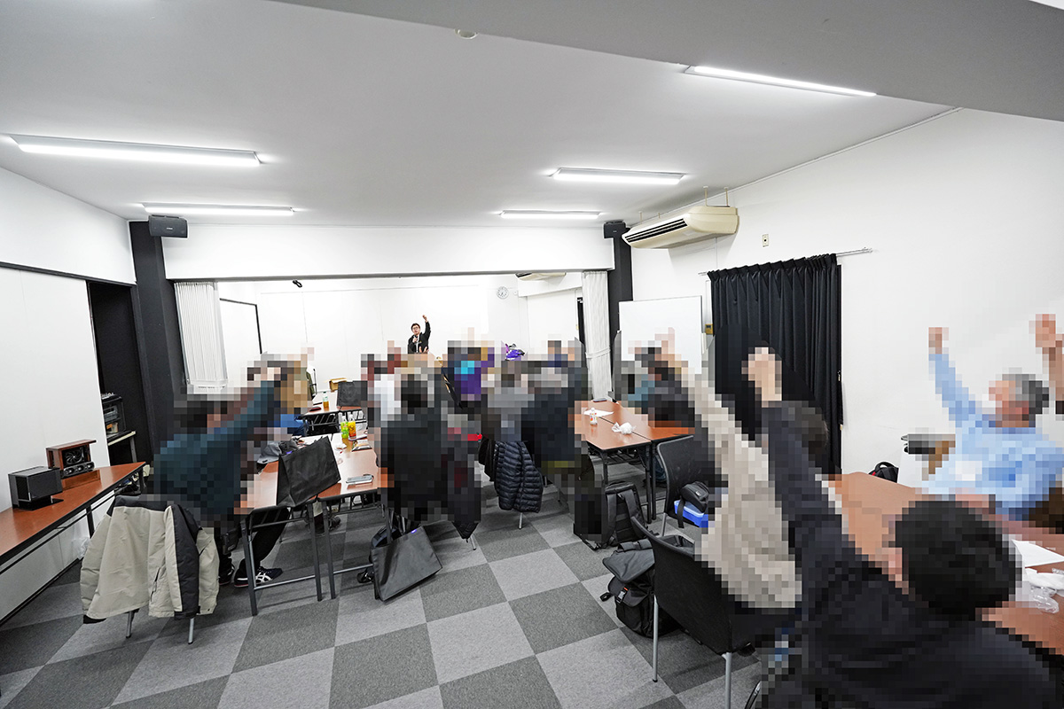 NZXTの製品などがプレゼントされたじゃんけん大会