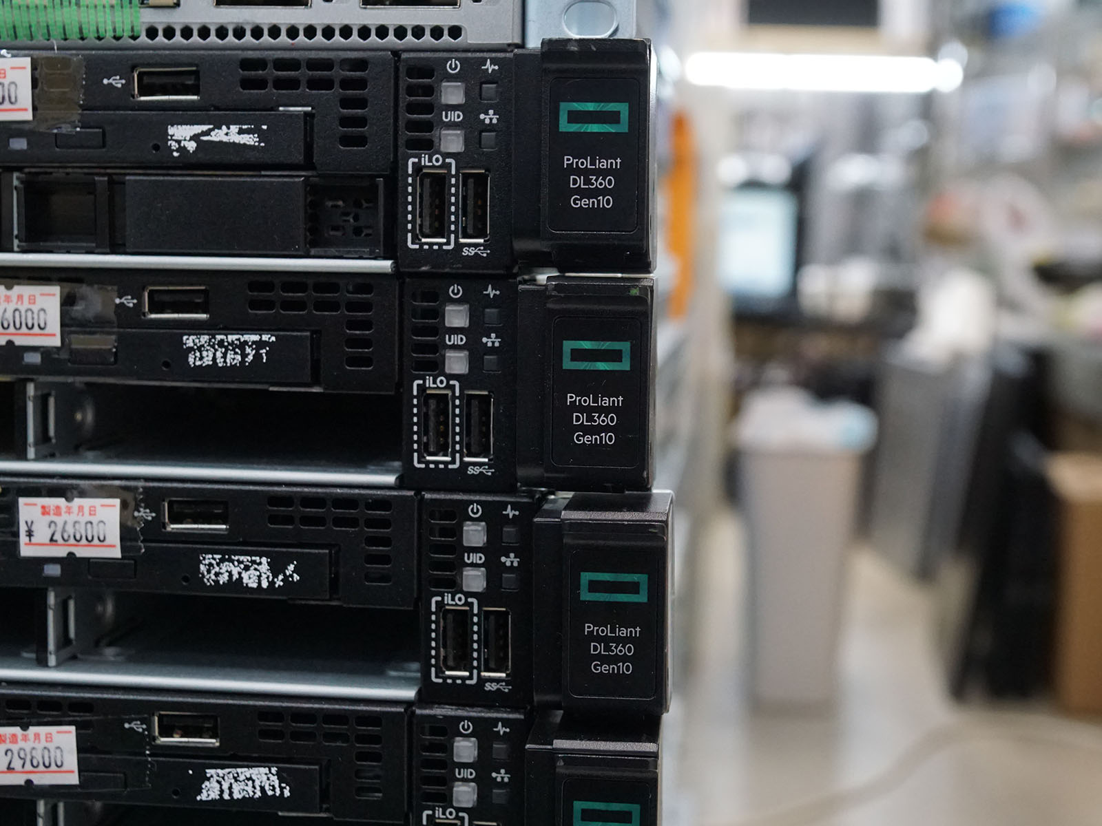 ストレージ(ベイ含む)メモリ無し