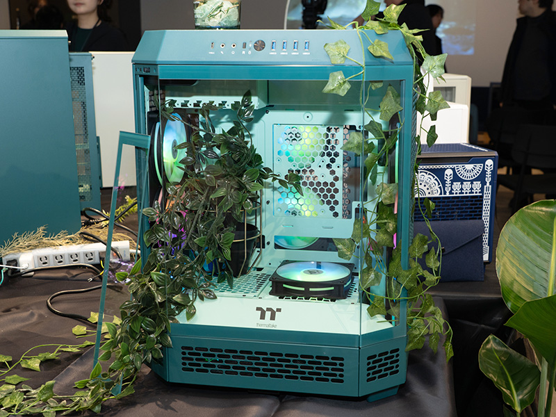 新色が加わった「Tower 600」