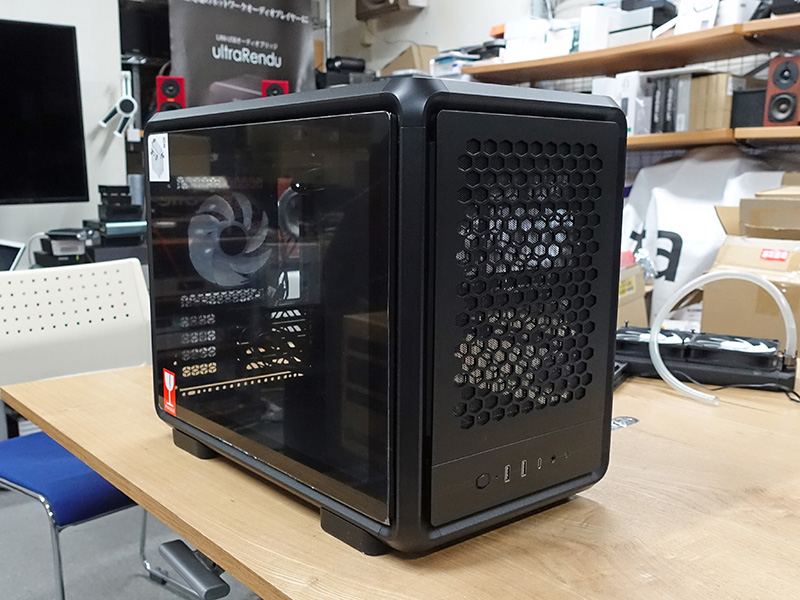 「MasterFrame 400 Mesh Black」