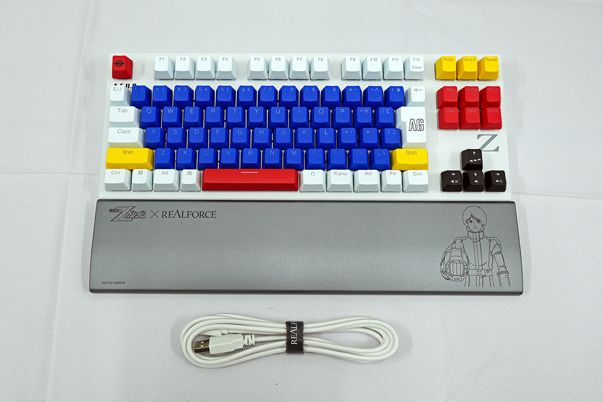 REALFORCE × 機動戦士Zガンダム GX1 Plus Keyboard Zガンダムモデル
