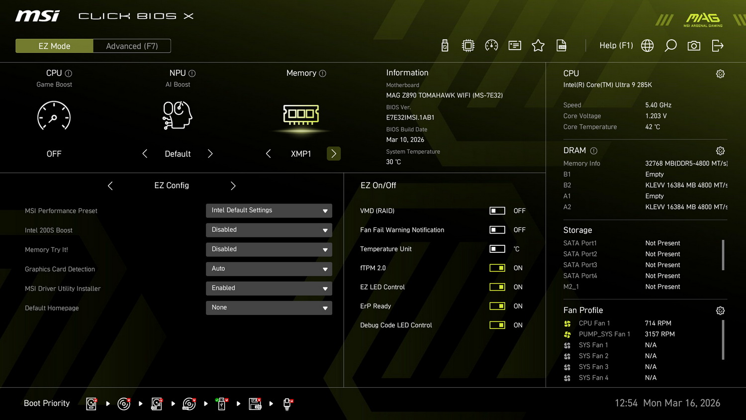 EZ Modeでは「Memory」の項目を「Standard」から「XMP1」にして保存を行う