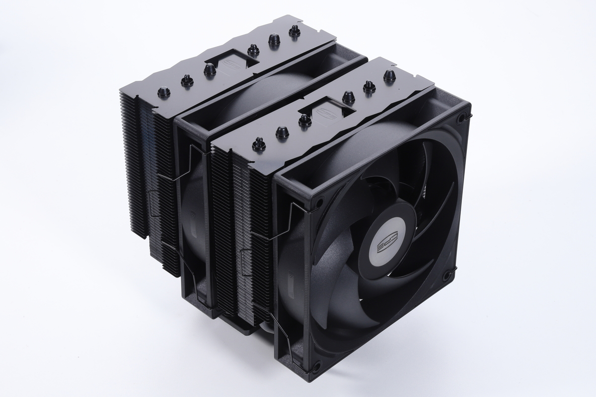 CPS RT620 PRO BK。120mmファンを2基搭載するツインタワー構造の立派なCPUクーラーでありながら、実売価格は5,000円未満と割安