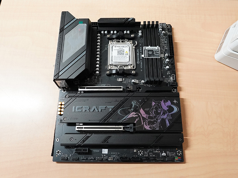 「MAXSUN MS-iCraft B850 AIGA」