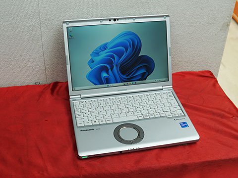 軽量✨Core i5 1145G7✨第11世代✨レッツノート✨ノートパソコン Amazon.co.jp: 【整備済み品】ノートパソコン Let`s note CF-LV1 □第