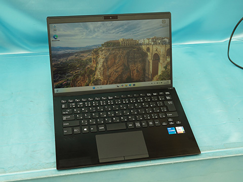 Core i5-1135G7や16GBメモリ搭載の14インチ「VAIO」が47,800円、中古PC
