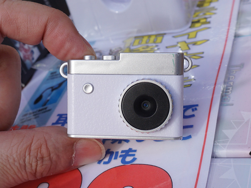 「液晶付きミニデジタルカメラvogue」