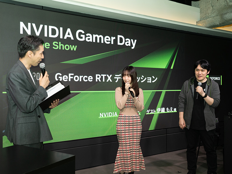 左からMCの岸大河氏、伊織もえさん、澤井氏