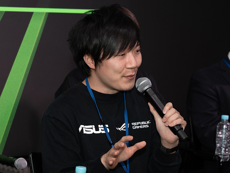 ASUSの藤原拓馬氏