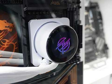 MSIの簡易水冷クーラー「MPG CORELIQUID P13 360 WHITE」がTSUKUMOで