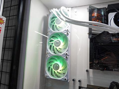 t*a様 MSI製 360mm 簡易水冷CPUクーラー MSIの簡易水冷クーラー「MPG CORELIQUID P13 360 WHITE」がTSUKUMOで