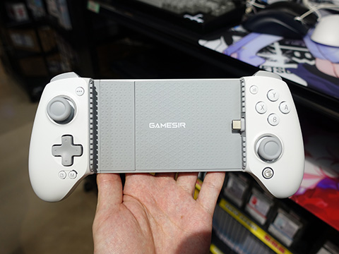 iPhone/iPad/Androidで使えるゲームパッド「GameSir G8 Plus MFi」が