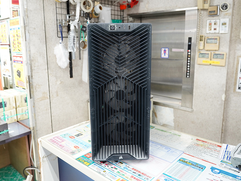 「3200D RS ARGB Smoke」