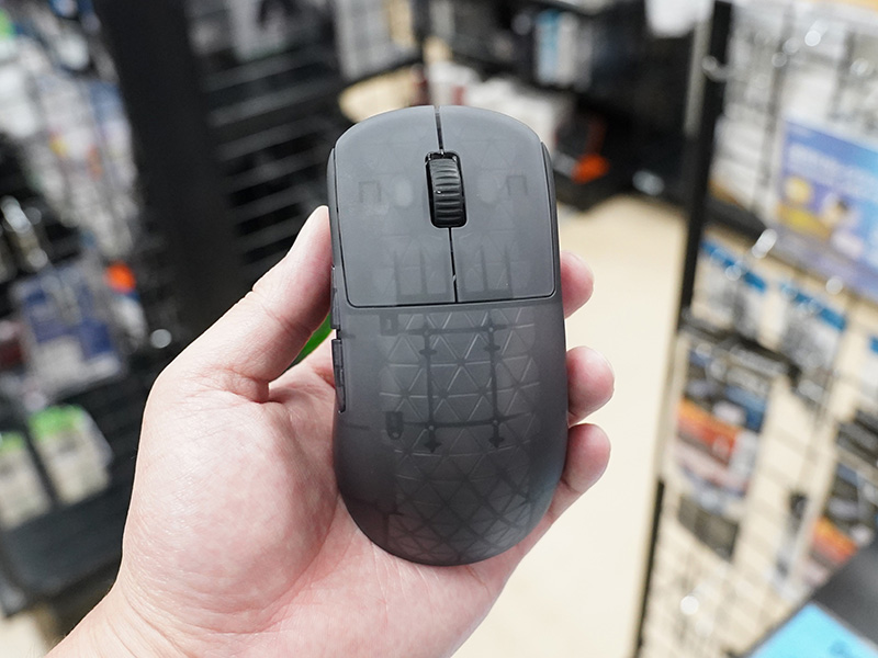「OP1w 4K v2」
