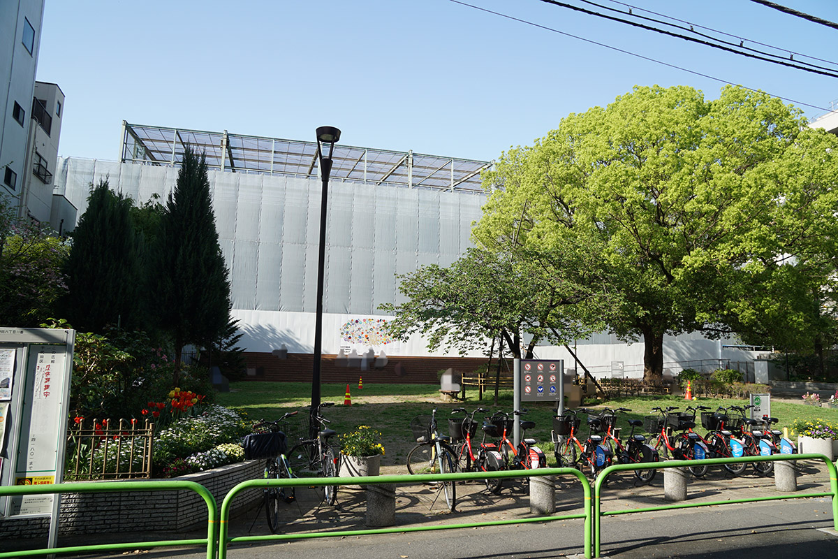 ちよだアートスクエア(旧練成中学校)(4月11日撮影)